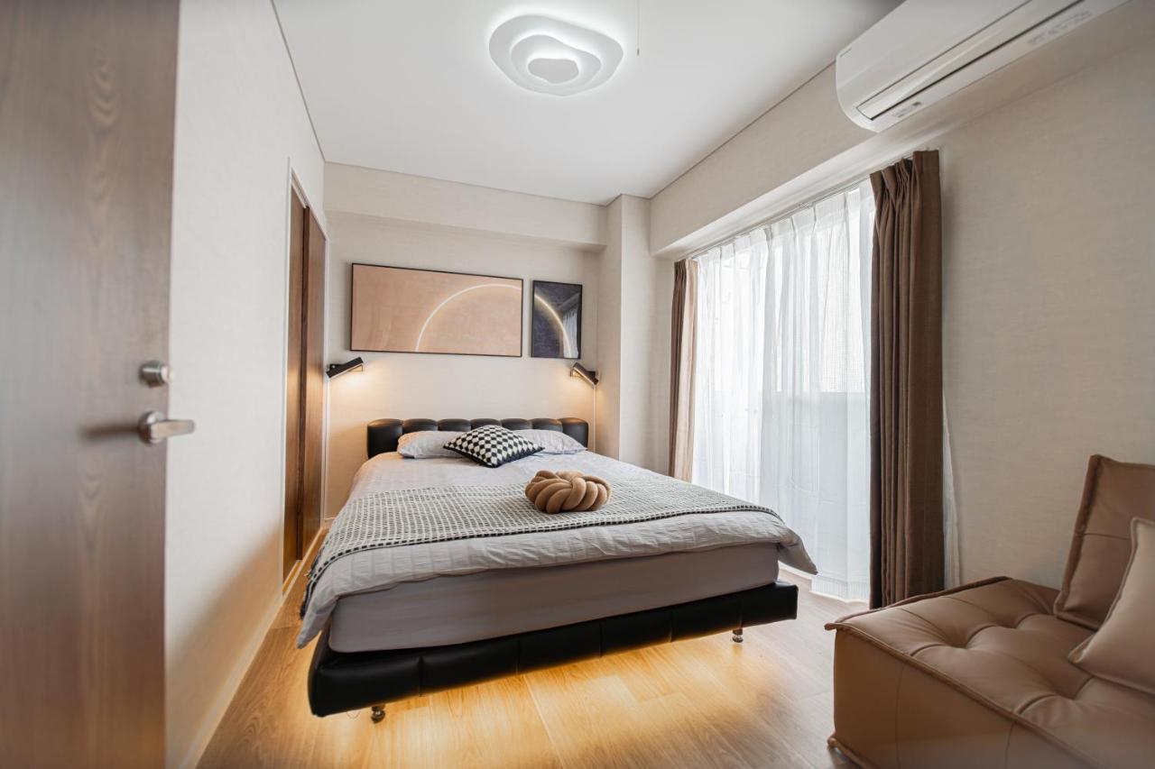 7全新装修套房3室2厅 新宿2站,max 8p-spacious,3rooms Near Shinjuku Apartamento